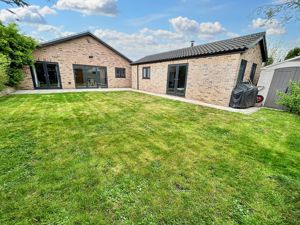 Photo 30- click for photo gallery